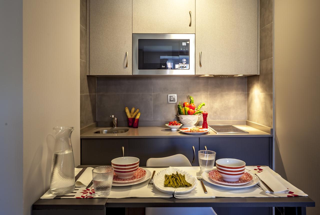 Apartahotel 5Dos5 Овьедо Экстерьер фото