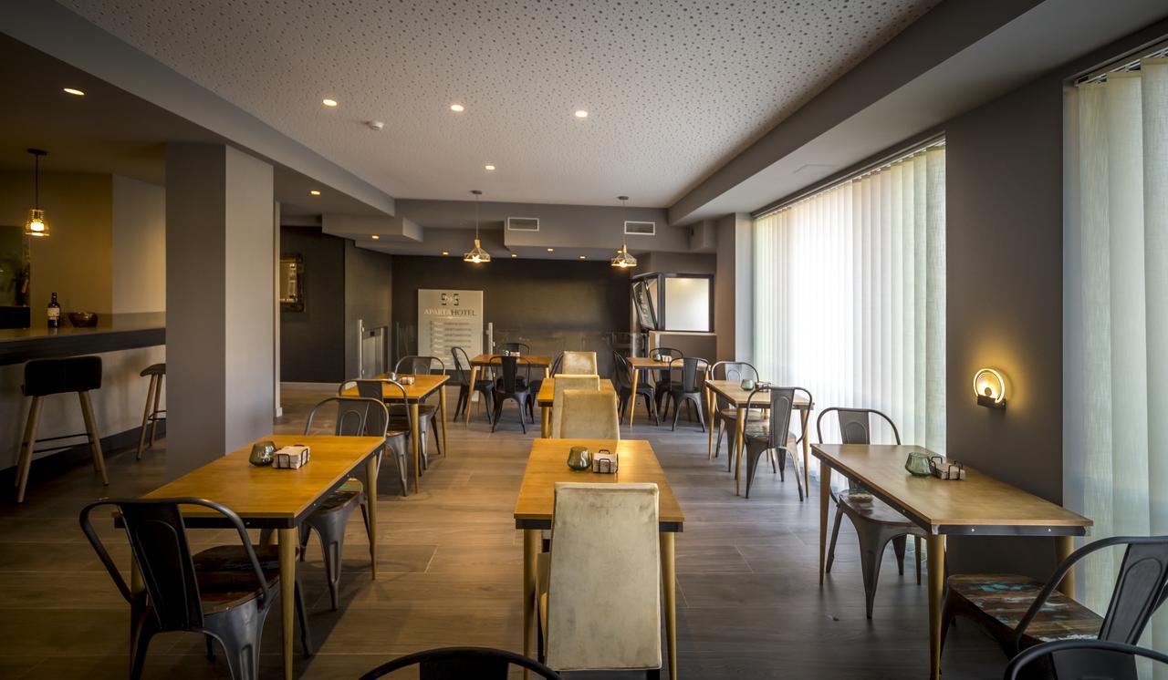 Apartahotel 5Dos5 Овьедо Экстерьер фото